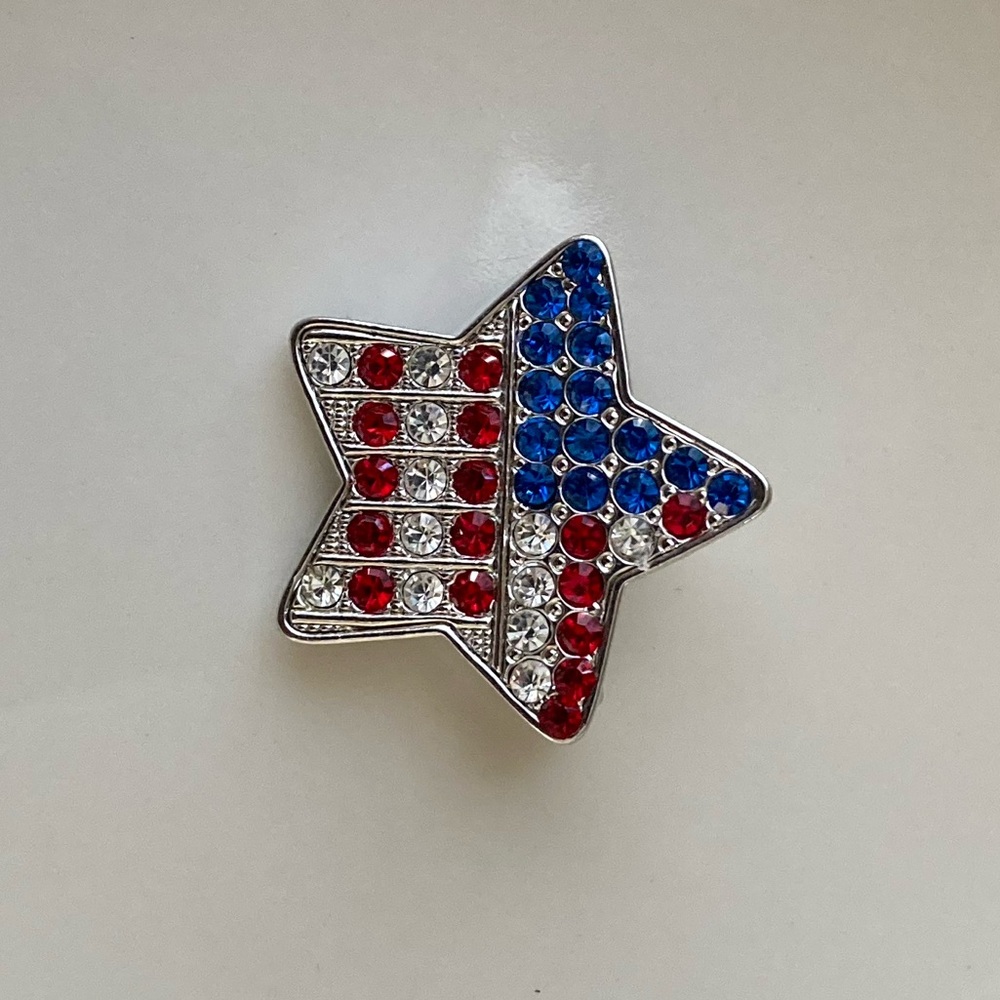 USA/Patriotic Star Pin with Crystal Accents - Picture 2 of 5